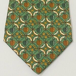 HERMÈS Paris 7691 OA Green Multi Apples & Flowers Print 100% Silk Tie Necktie